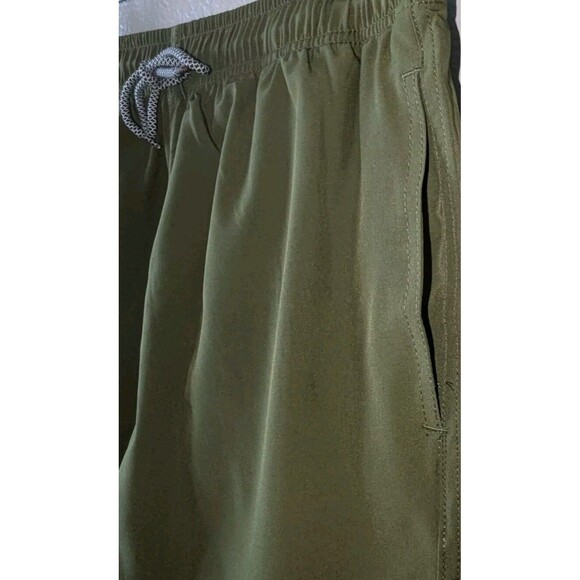 Men’s Biwisy Swim Trunks Size Medium Olive Green Pockets Mesh Lining, NWT - Picture 5 of 7